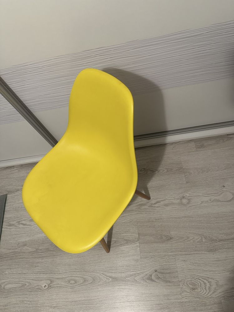 Krzesło fotel plastik