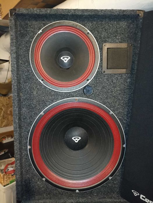 Legendarne monitory CERWIN VEGA MV15B
