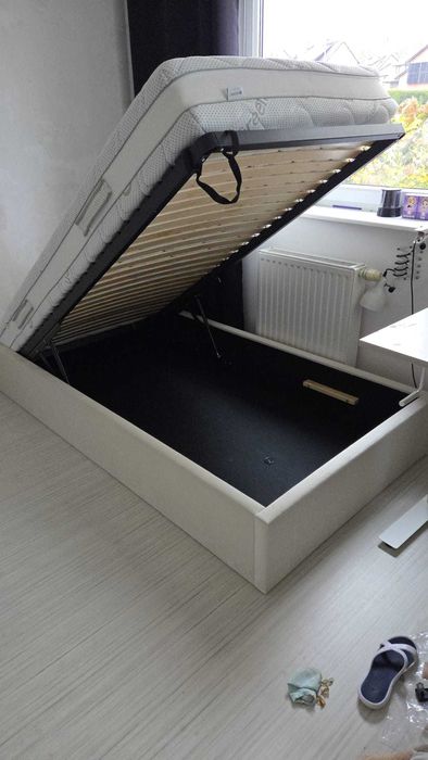 Łóżko pojedyncze 90/200