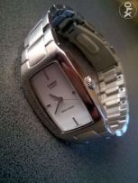zegarek casio na stalowej bransolecie