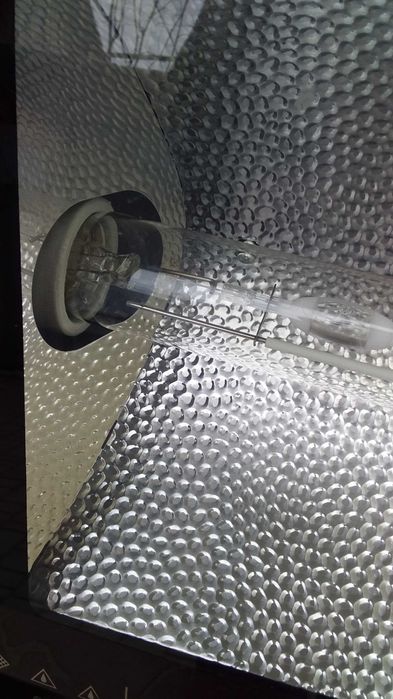 Продам вуличний прожектор под металогалогену лампу 250вт