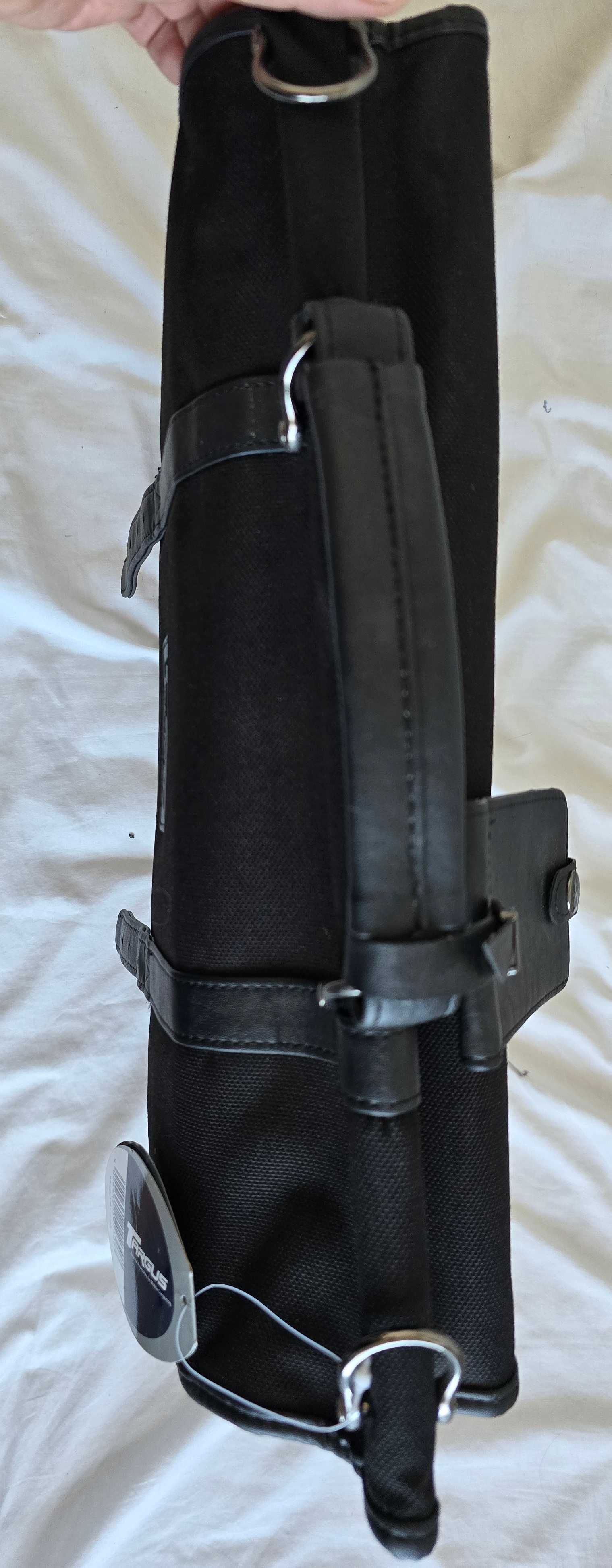 Solidna duża nowa torba na laptopa TARGUS Model CF 93 z metkami