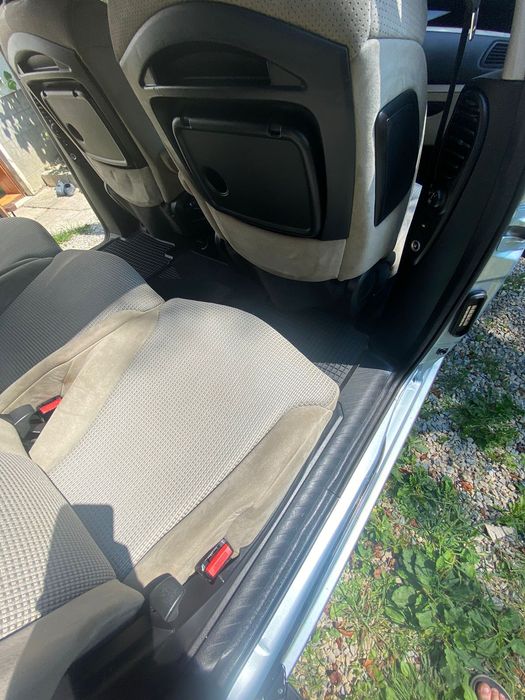 Продам Peugeot 807