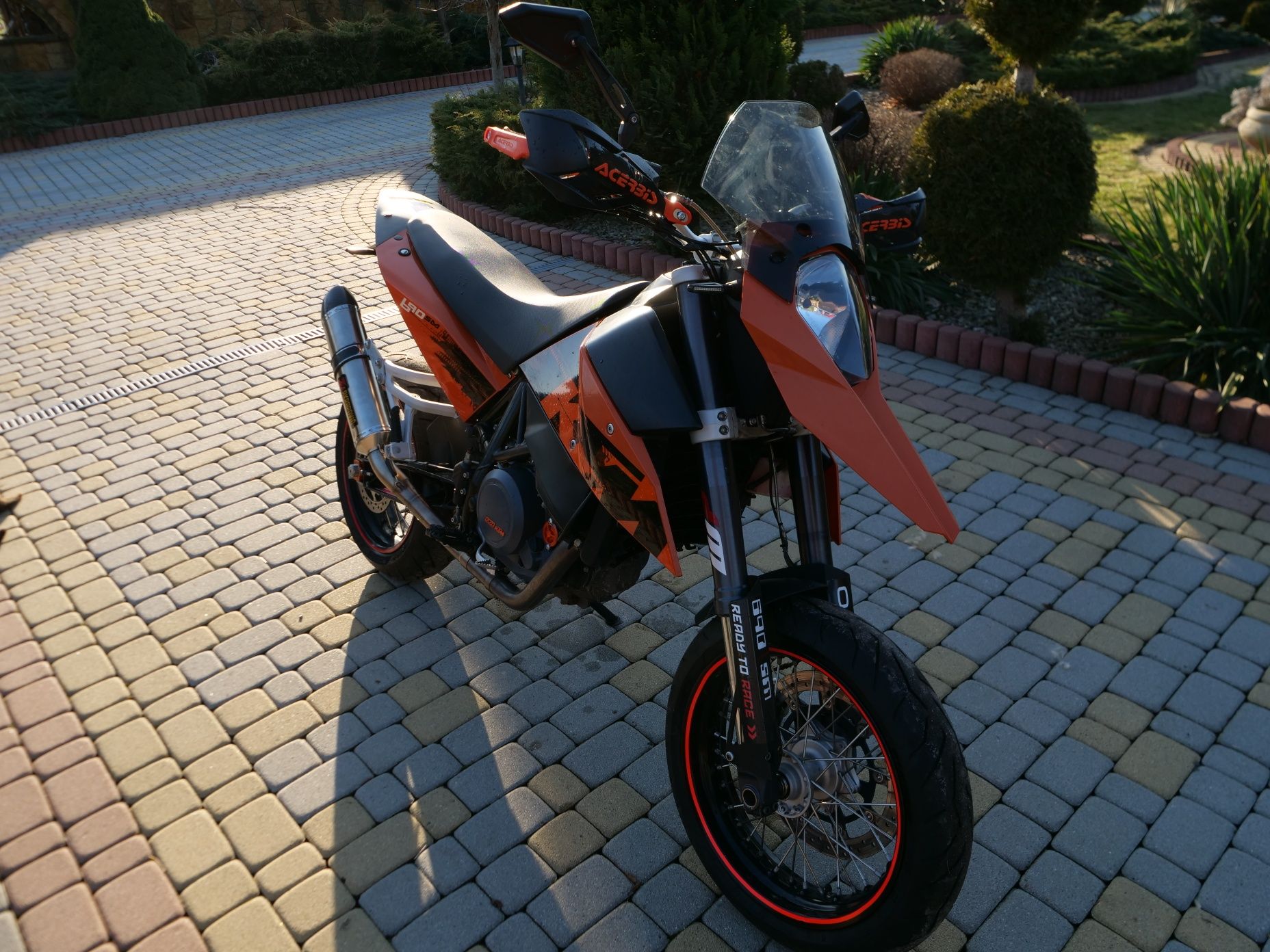 Ktm 690 SM supermoto