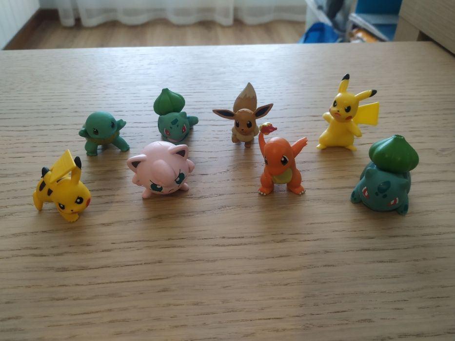 Bonecos/Figuras POKÉMON 4-6CM