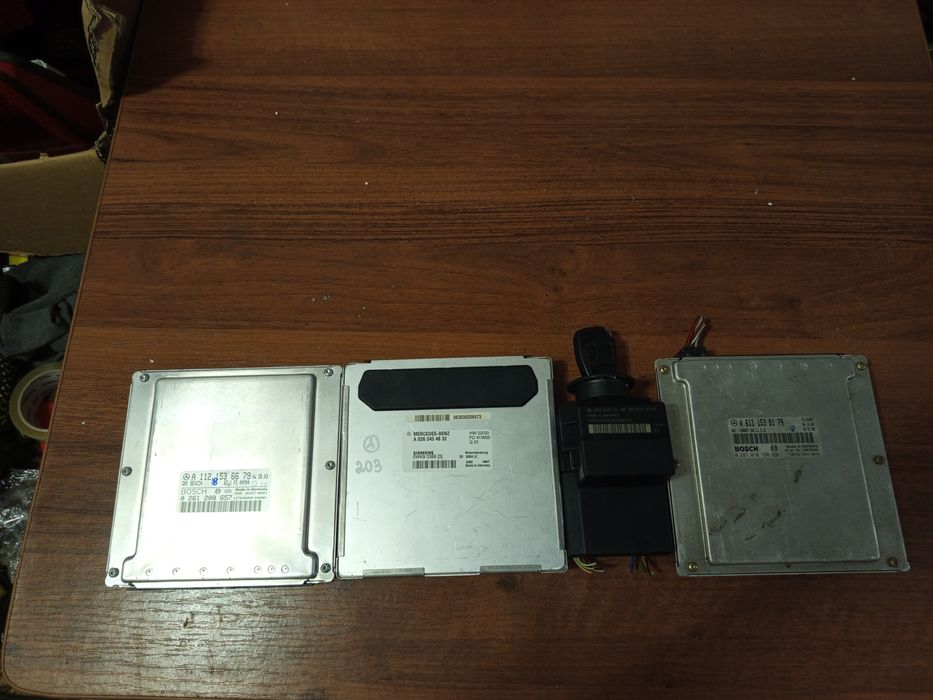 ЕБУ Mercedes W 203