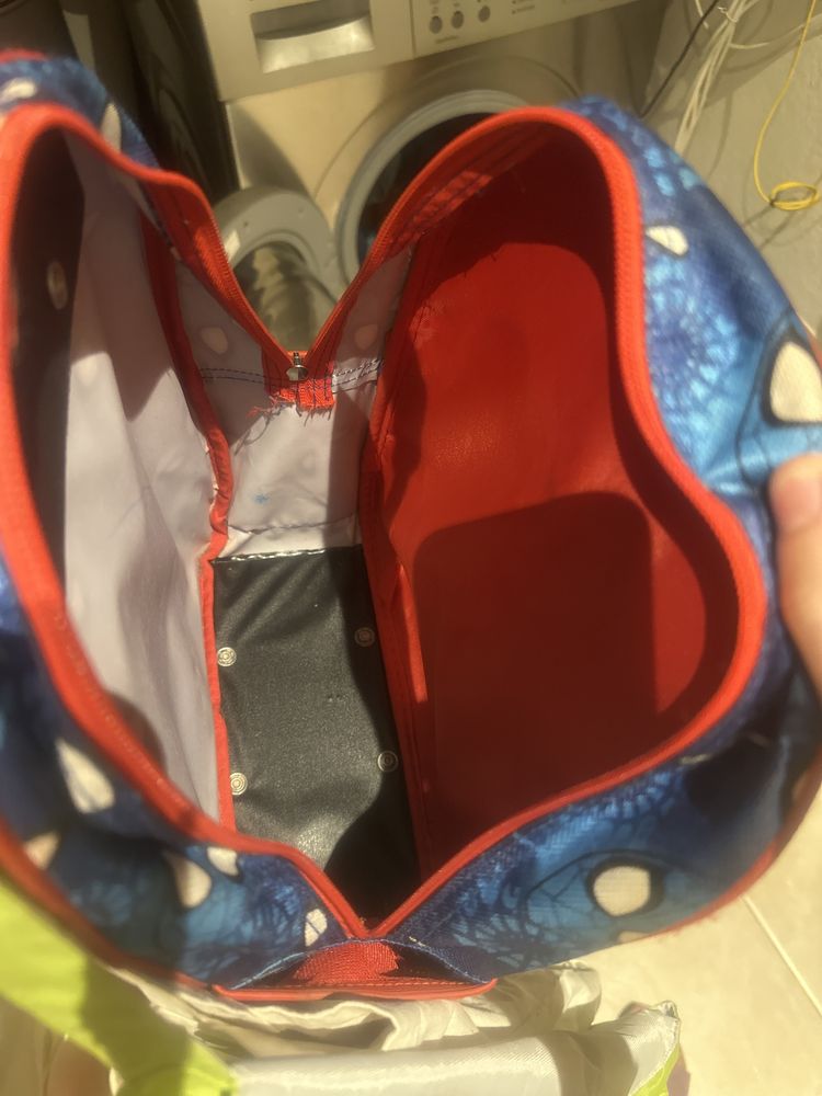 Mochila pre escolar com troley spider-man