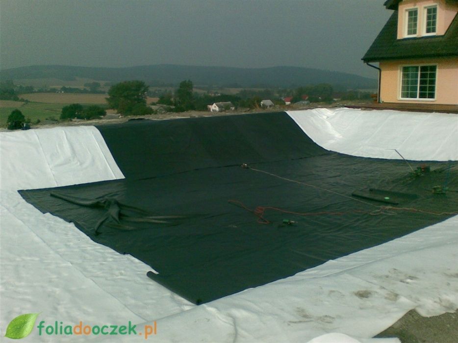 Folia hydroizolacyjna do oczek wodnych basenów stawów foliadooczek.pl