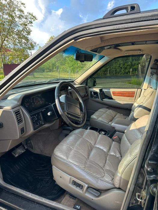 Продам гранд чероке