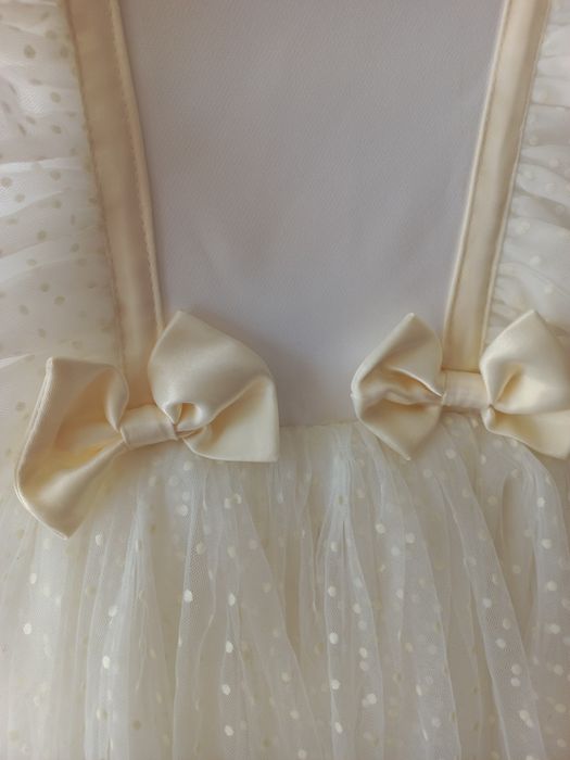 Сукня для дівчинки на свято, весілля, день народження.