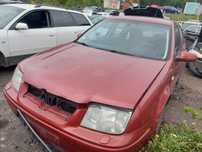 VW Bora wszystkie części sedan 1,6 SR FV transport/dostawa