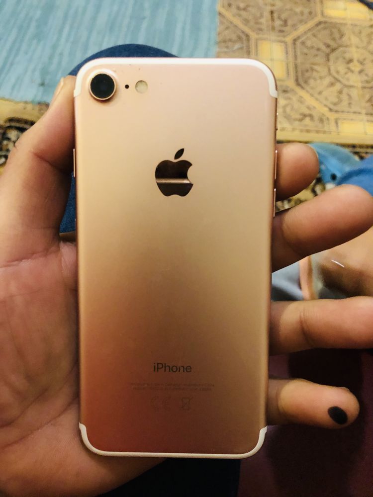 Iphone 7 bem conservado