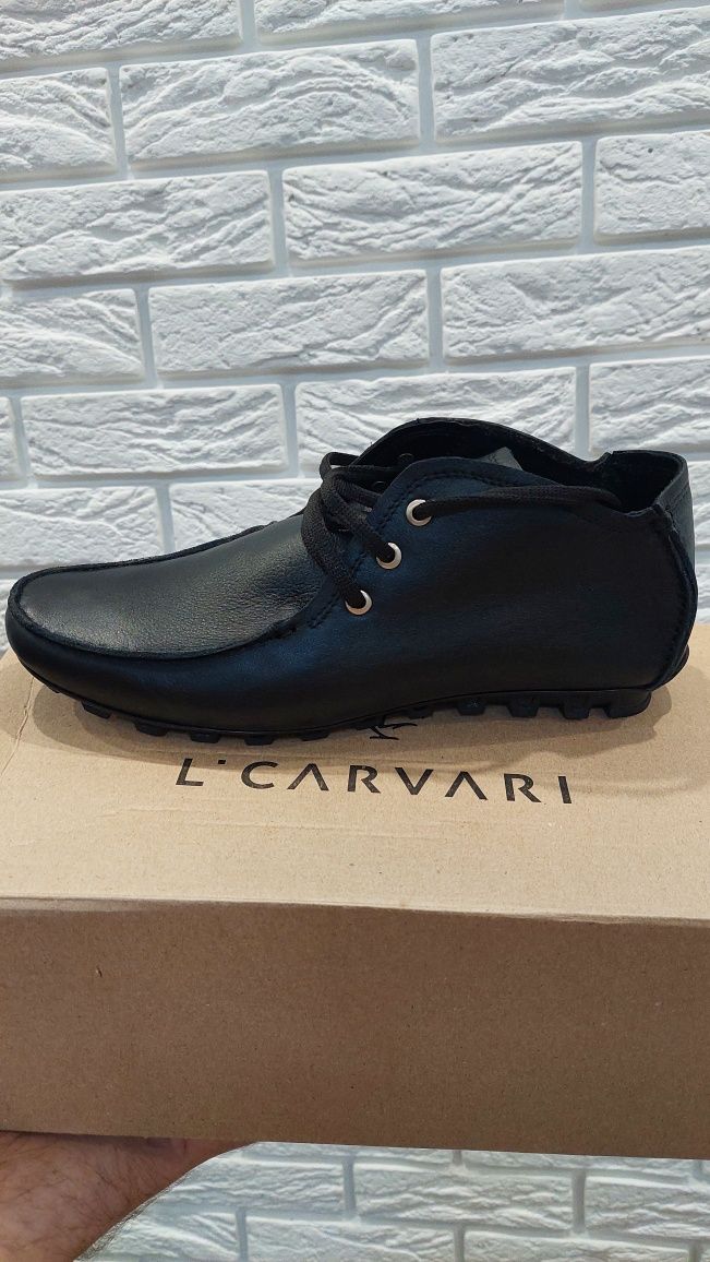Продам полуботинки туфли L.CARVARI
