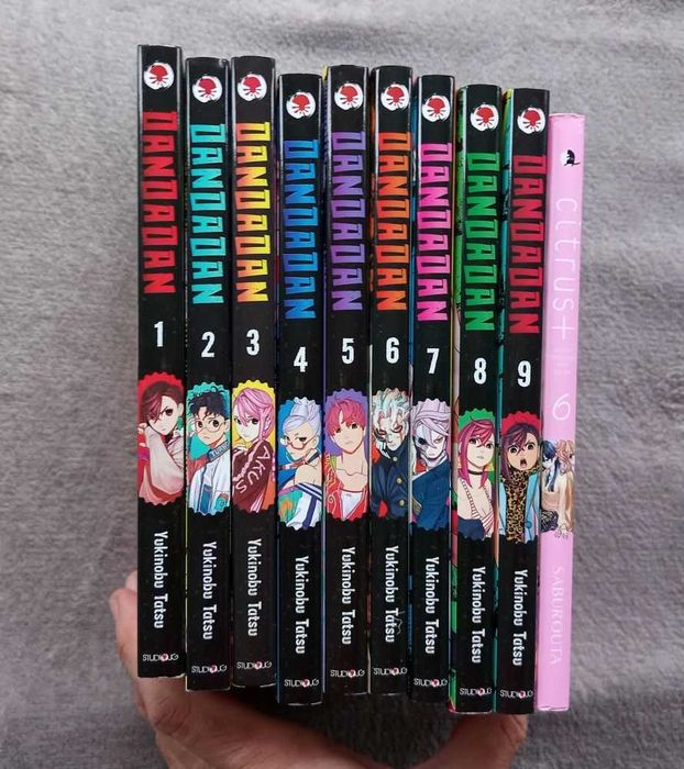 Komiksy Manga - "Dandadan" tomy od 1 do 9 + gratis