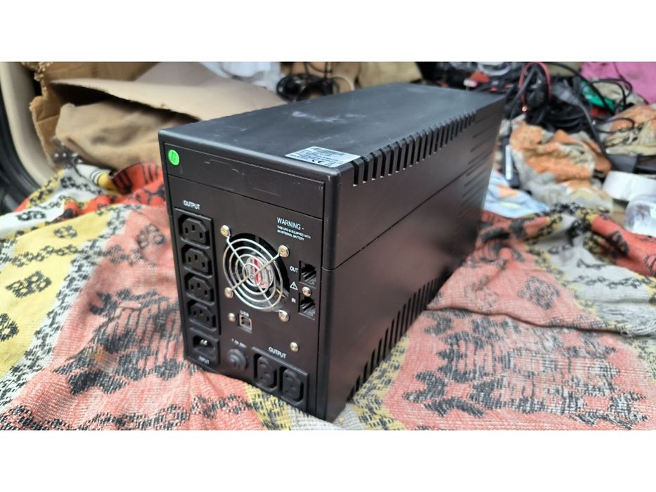 Бесперебійник ДБЖ EATON NV 1400H