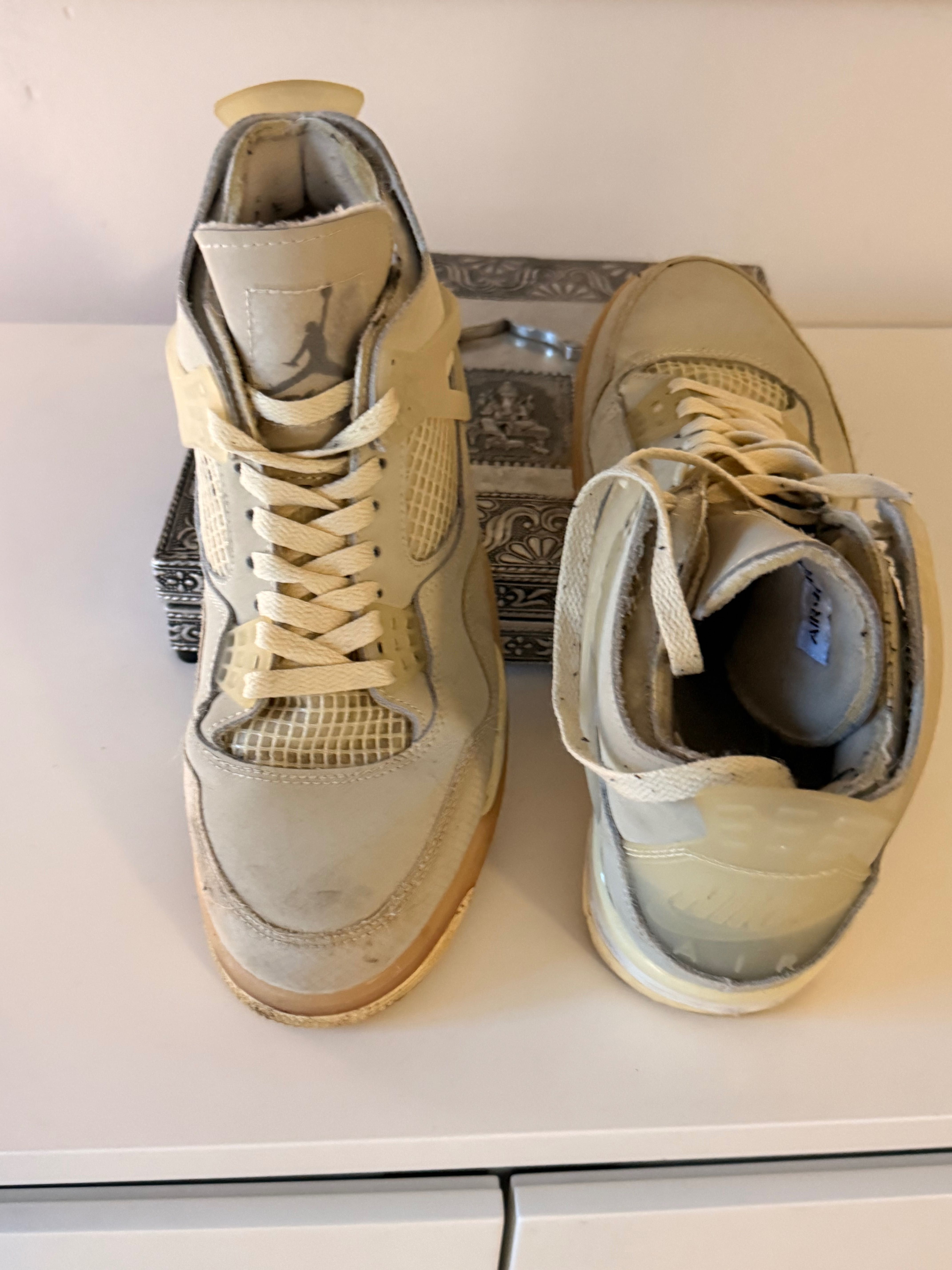 Jordan 4 Retro - Off-White Sail