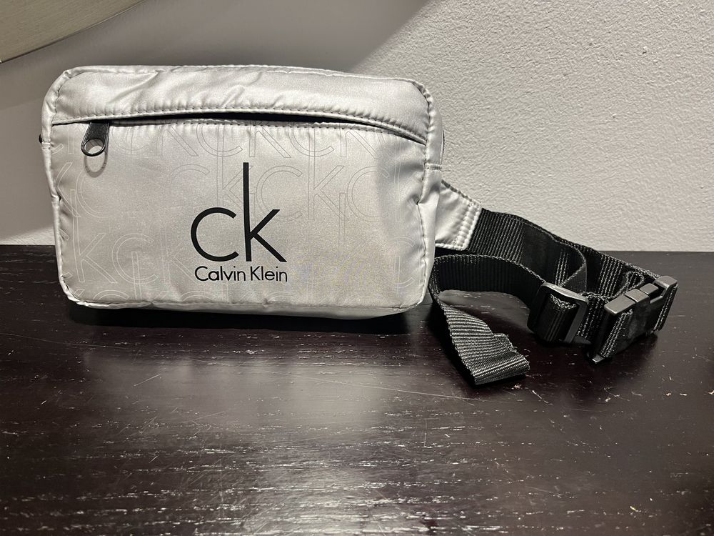 Bolsa Calvin Klein