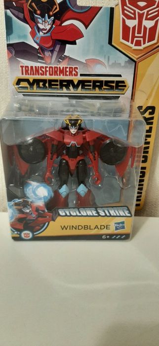 Hasbro трансформеры Strongarm, Windblade, Bumblebee, Хасбро оригинал