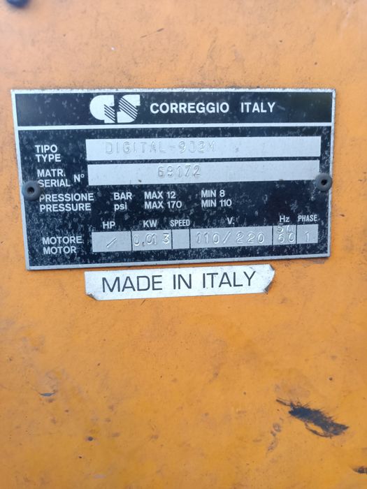 Wyważarka do kół ciężarowych