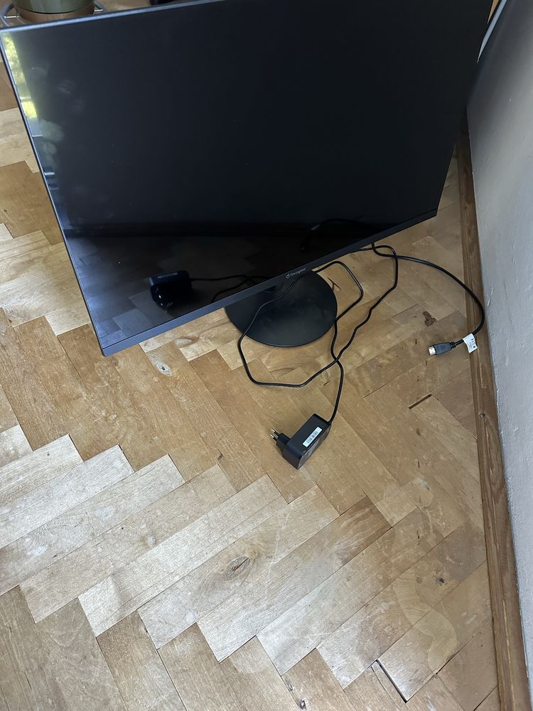 Monitor bezramkowy aopen 32' fullHD 75HZ z glosnikami wbudowanymi