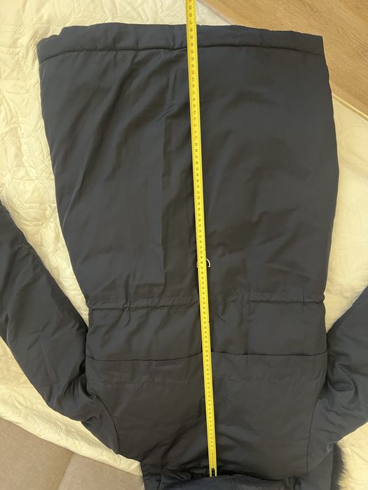 Зимова парка куртка розмір М