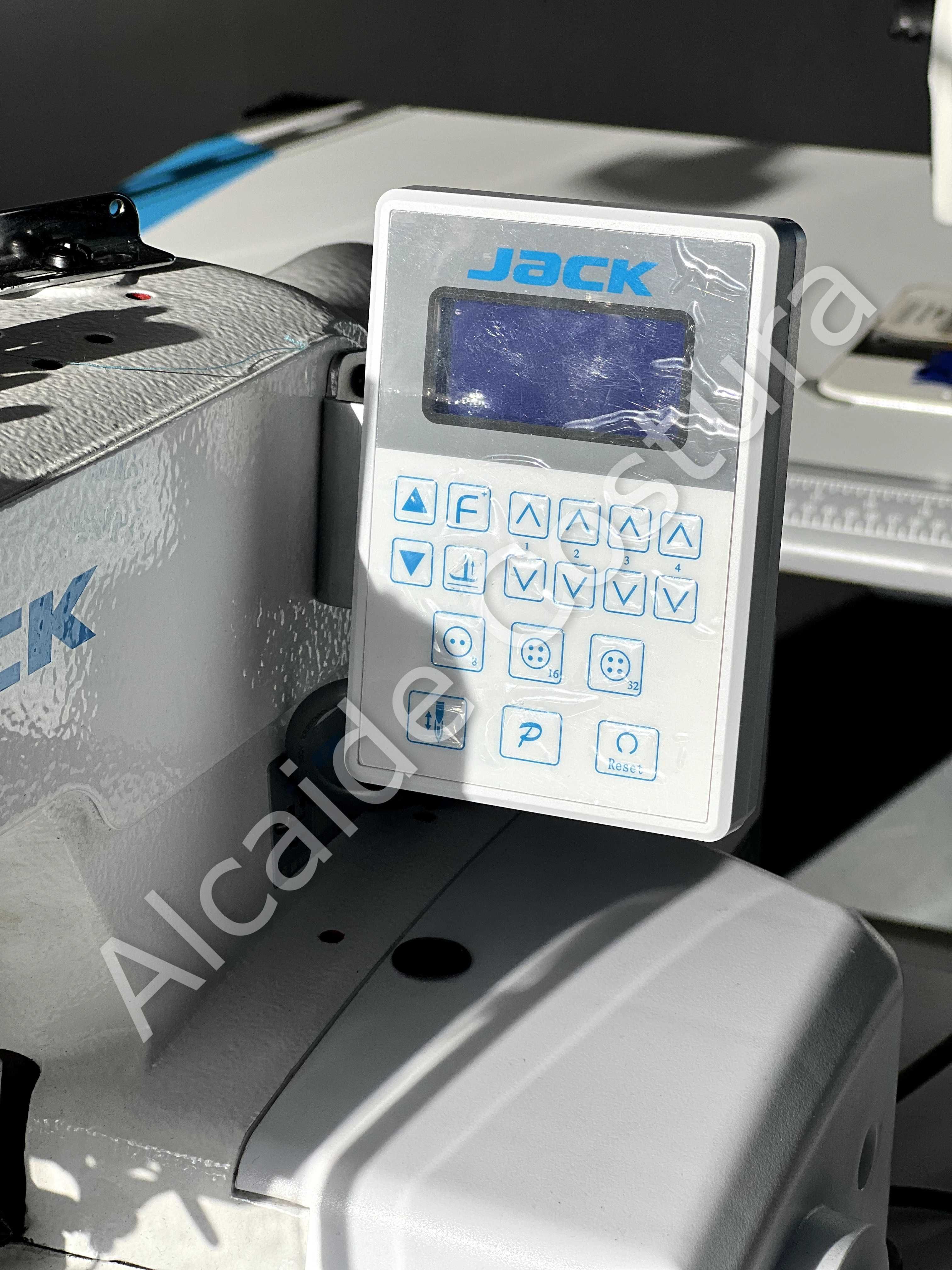 Máquina de pregar botões industrial  JACK JK-T1377E