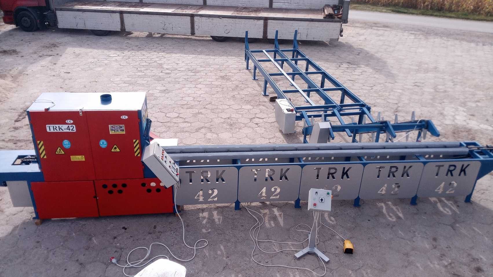 Trak taśmowy m-95 p stacjonarny z hydrauliką