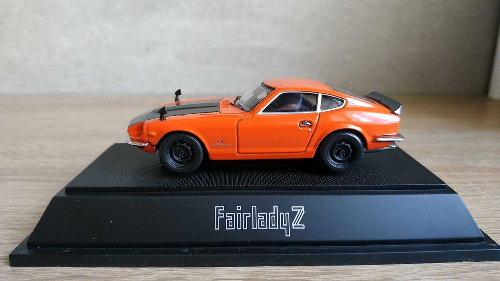 Nissan Fairlady Z432 1969 (Ebbro) 1/43 1:43