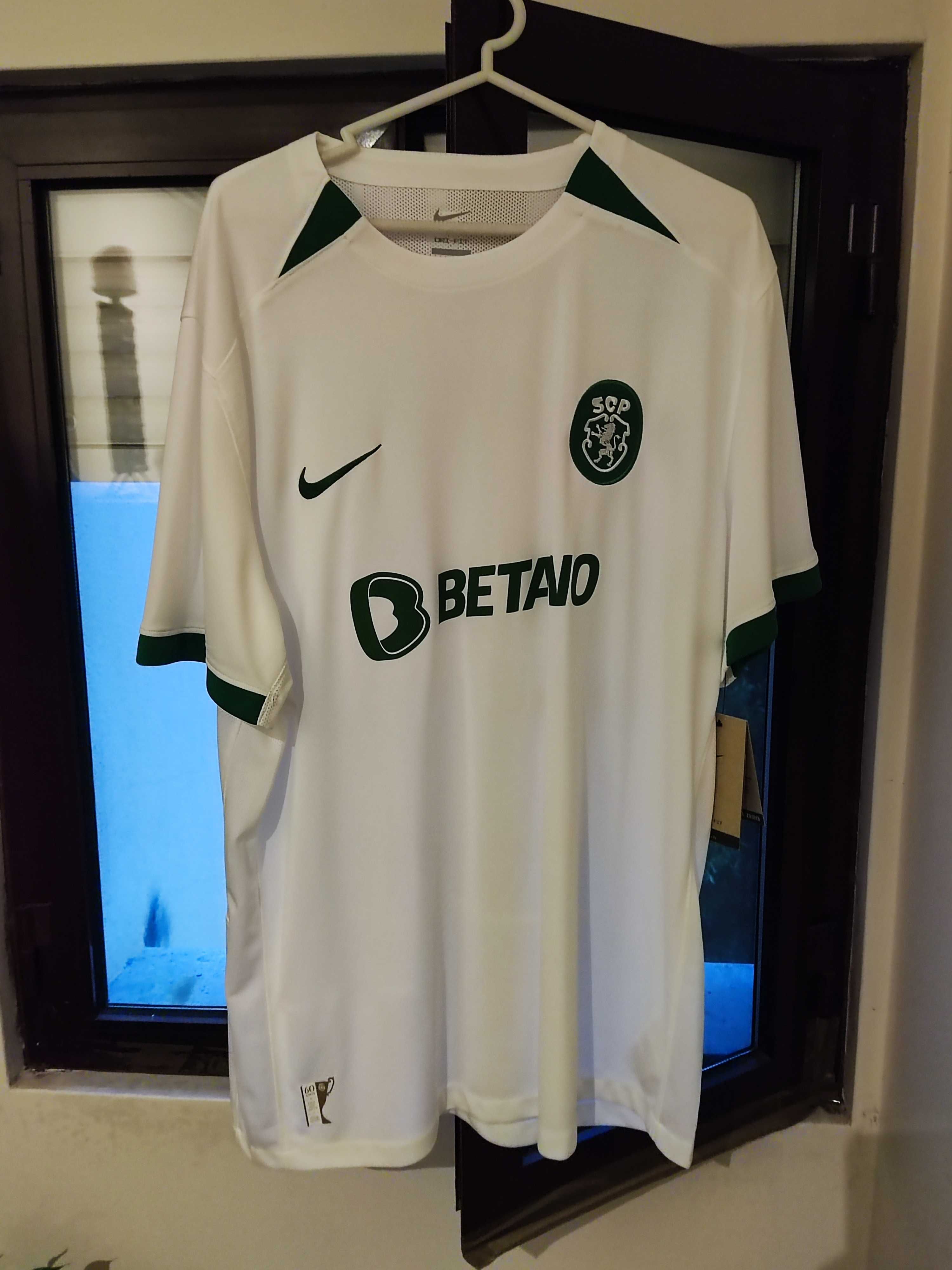 2 camisolas Sporting novas