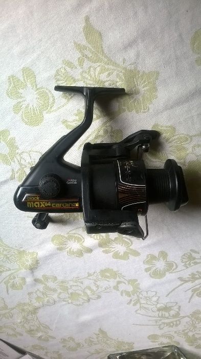 kołowrotek Abu Garcia Cardinal black max 64