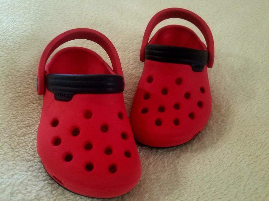 Сандалии Crocs оригинал 6-7р