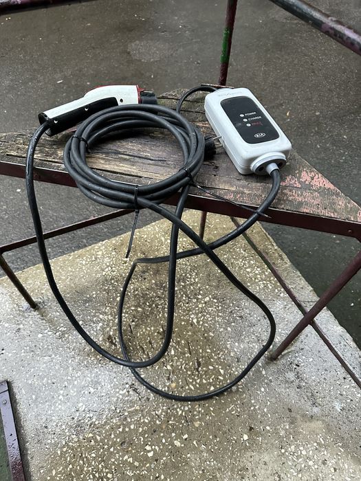 Зарядний пристрій тайп 1