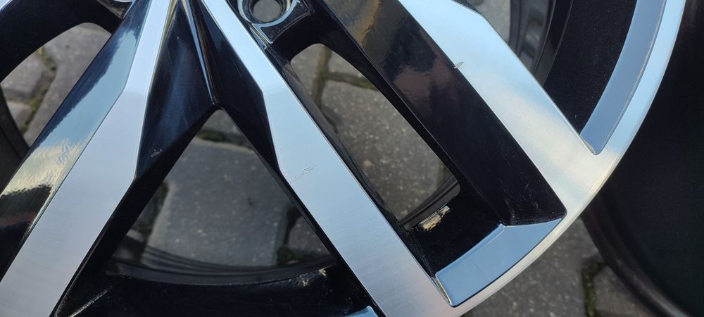17" 7J 5x112 felgi piękne Volkswagen Golf 7