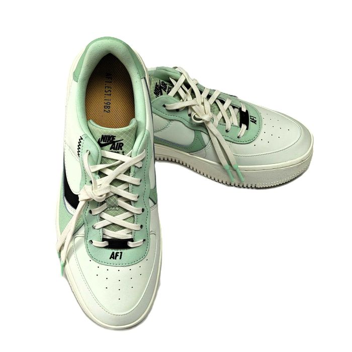 Оригінальні жіночі кросівки Nike W AF1 PLT.AF.ORM White | Розмір 42