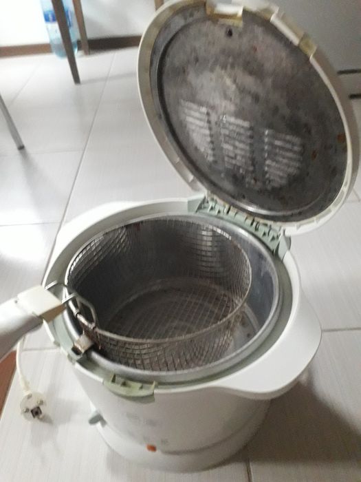 Фритюрница Philips