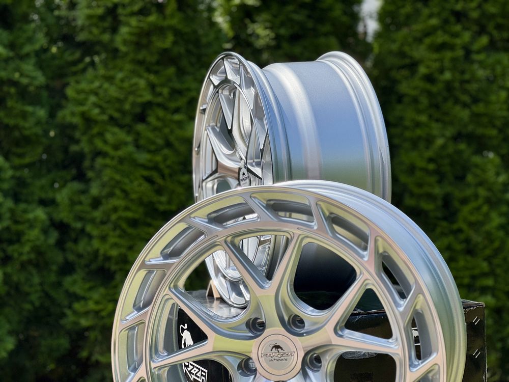 Nowe Felgi 19 cali Forzza Saturn 5x112 19x8.5 ET45 A3 Golf Leon CLA