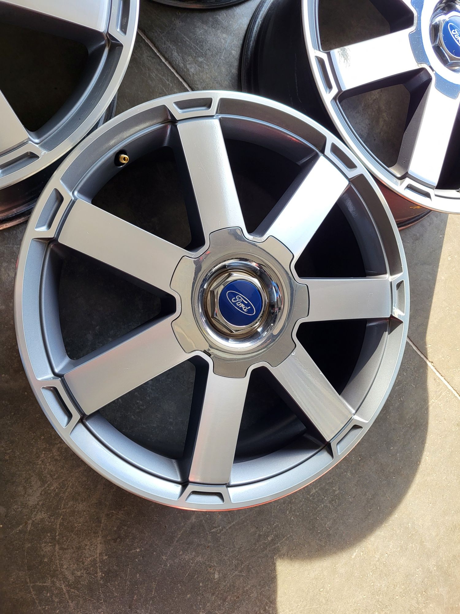 Alufelgi 18" 5x108 ET52.5 Ford Focus ST Mondeo C Max S Max OEM !