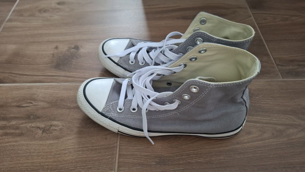 Converse trampki