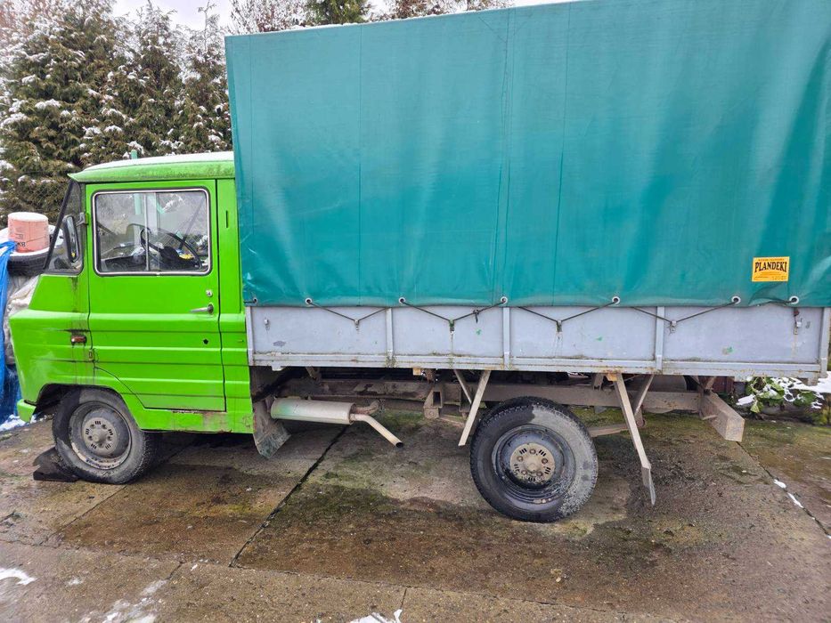 Żuk skrzyniowy z plandeką . Ważne Oc.