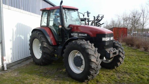 Instrukcja obsługi New Holland M100, M135, Fiatagri, Ford 8160, 8260