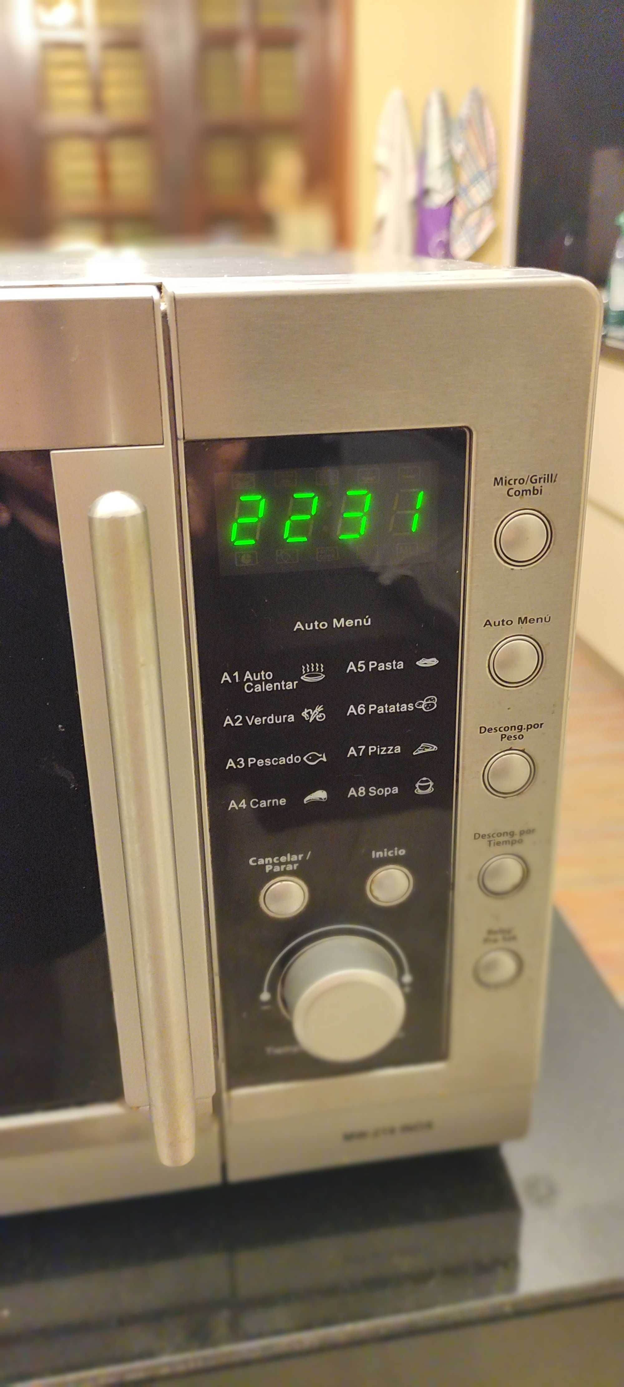 Microondas TEKA MW-219 INOX