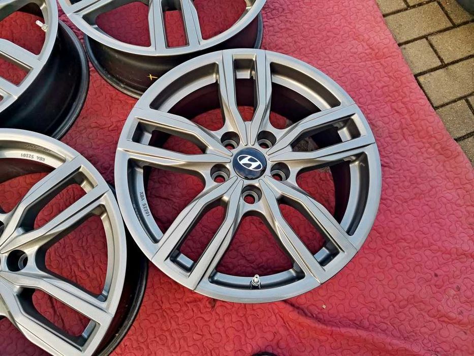 ALUFELGI 17' HYUNDAI SANTA-FE TUCSON ix35 Kona i30 i40 - 5x114,3 -igła