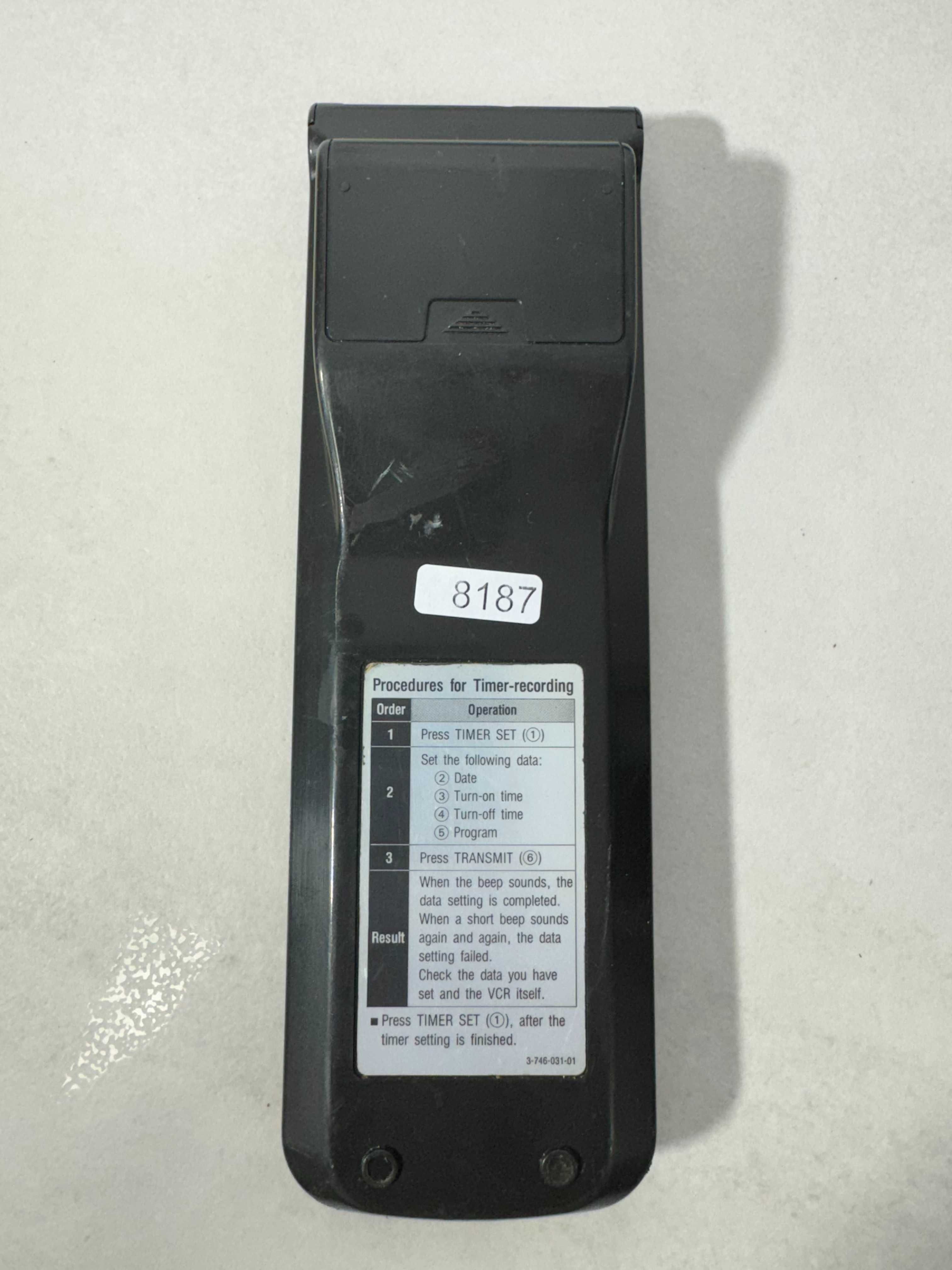 Oryginalny pilot do magnetowidu Sony RMT-V474