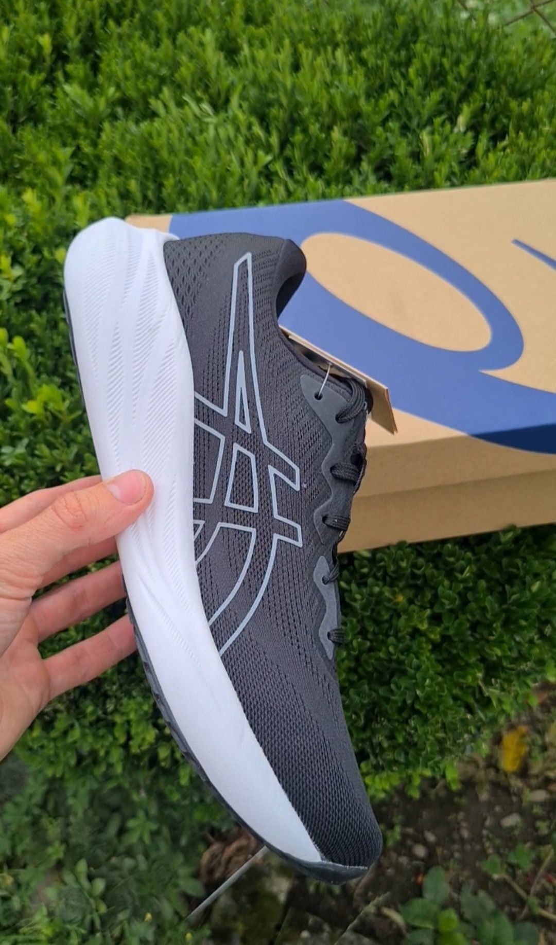 Чоловічі кросівки ASICS GEL-PULSE 15