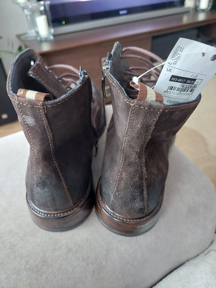 Bata. Made in Italy. Roz. 46. Piękny kolor.