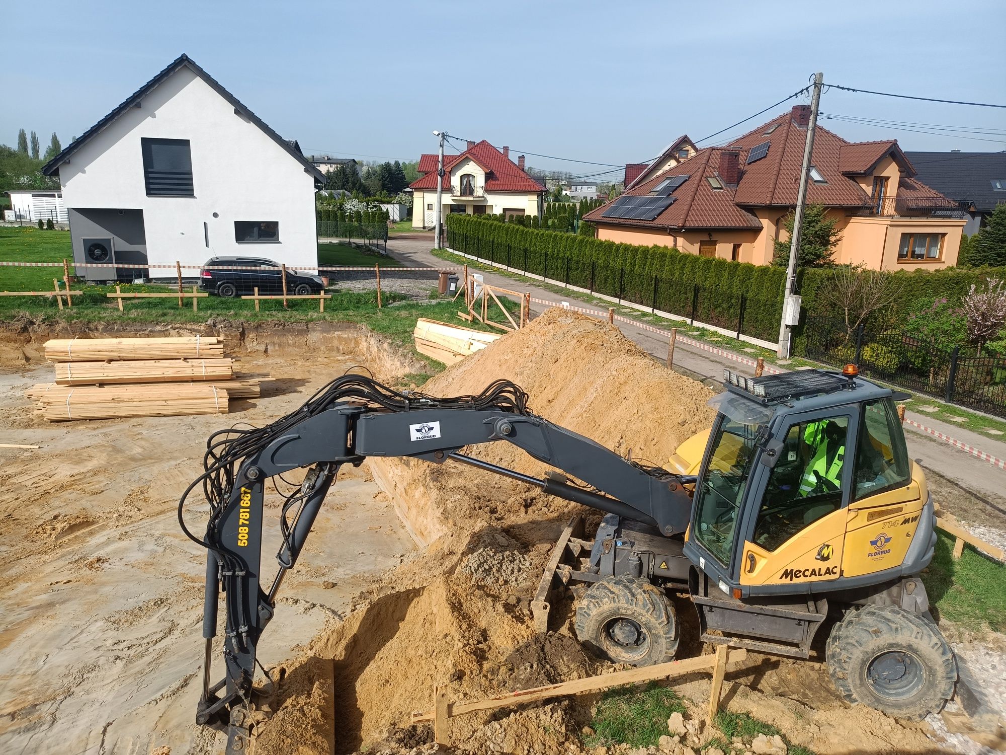 Koparko ładowarka, Koparka kołowa, Minikoparka, odsniezanie
