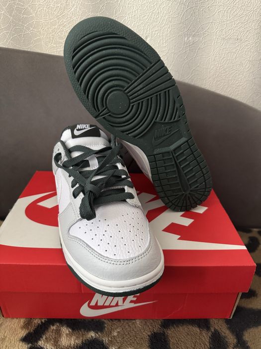 Nike Done Low Se 38p