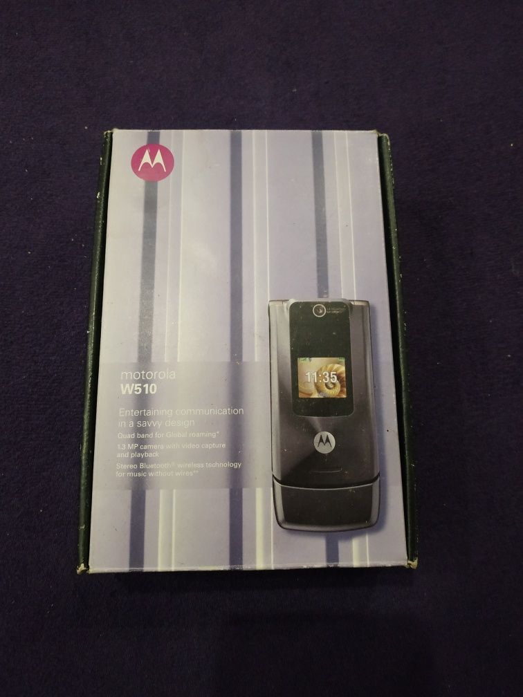 Телефон Motorola W510
