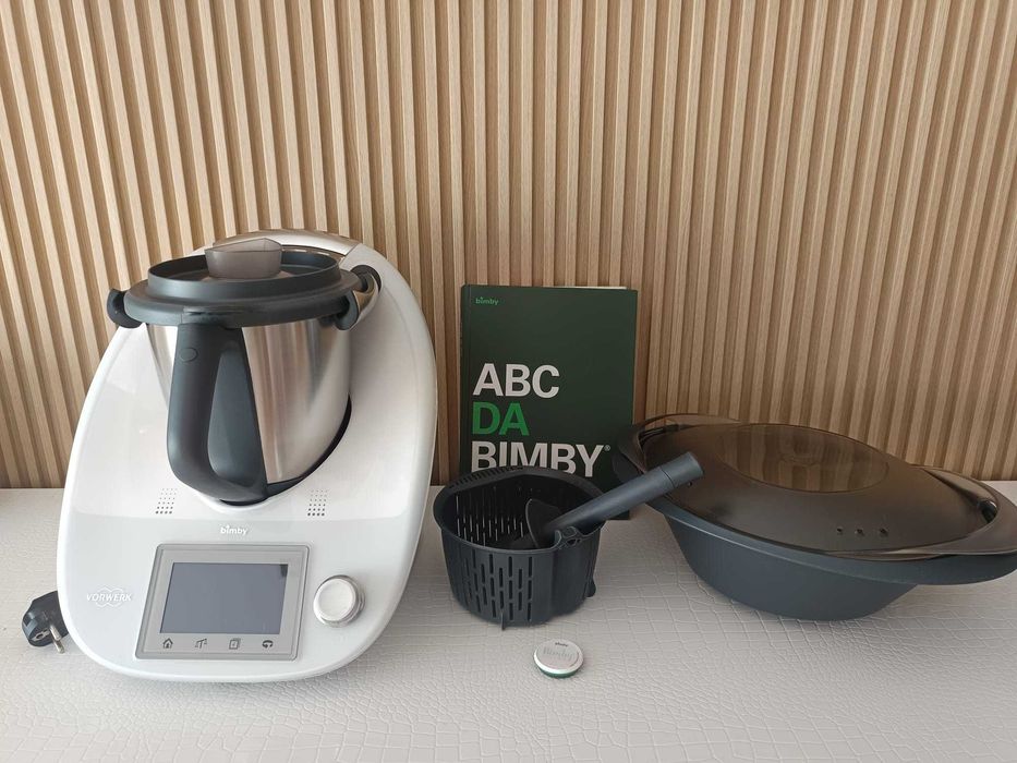 Bimby TM5 em ótimo estado e totalmente funcional