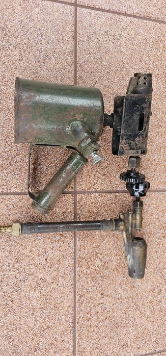 Stara Lutlampa naftowa